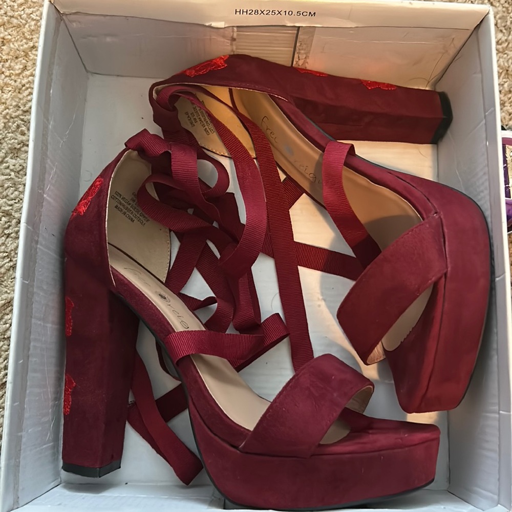 Women Heels 4” tall - string tie up the leg